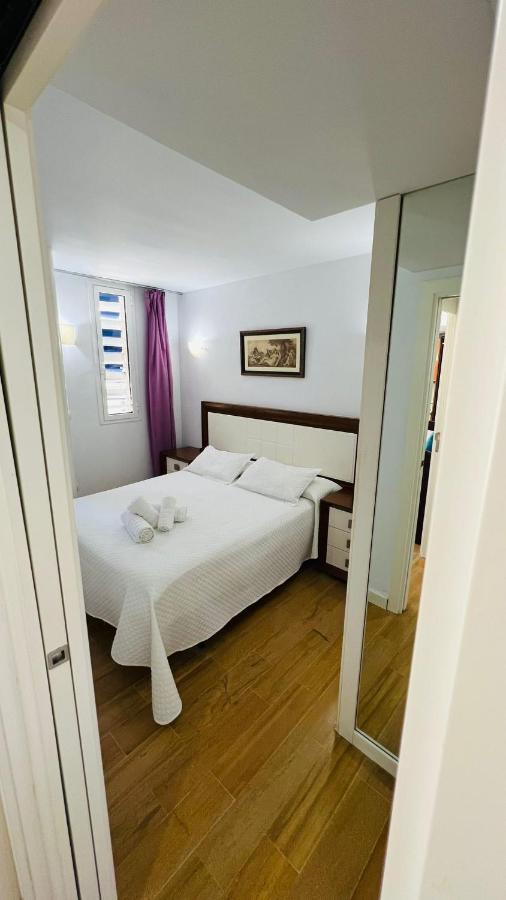 Apartamentos Bajondillo Beach Cozy Inns 토레몰리노스 외부 사진