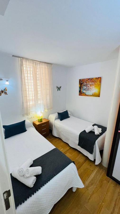 Apartamentos Bajondillo Beach Cozy Inns 토레몰리노스 외부 사진