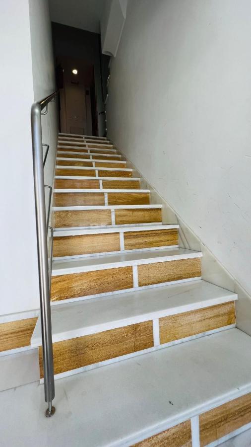 Apartamentos Bajondillo Beach Cozy Inns 토레몰리노스 외부 사진
